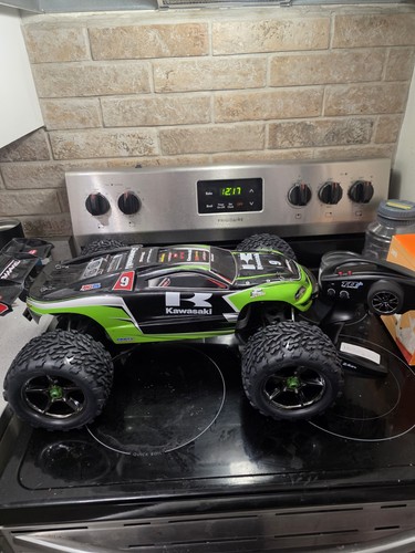 Traxxas revo 1 10 - traxxas, 1.0