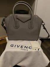 VRAI Givenchy Antigona - Petit