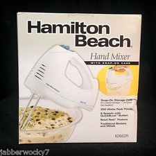Hamilton Beach Hand Mixer with Snap-On Case, 250 Watts, White, 62682R NEW IN BOX