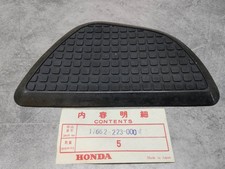 Grippe genou gauche caoutchouc CA175 CD125 CD175 CL125 CL160 HONDA 17662-223-000