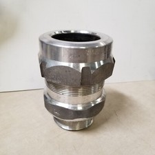 THOMAS & BETTS Star Teck Extreme Aluminum Jacketed Cable Fittings STE300