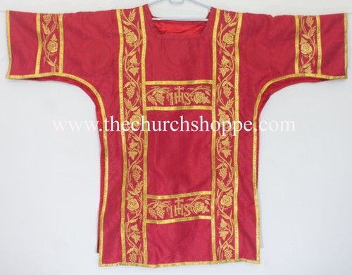 Red dalmatic romain chasuble - romain,