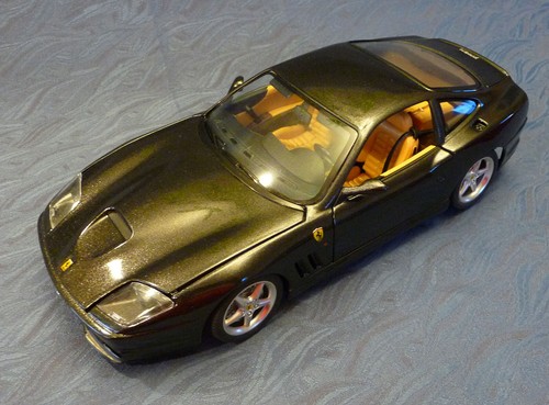 Voiture miniature 18 - voiture,