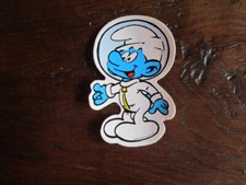 AUTOCOLLANT  SCHTROUMPF LE COMOSCHTROUMPF ANNEE 1978