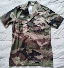 chemise de combat militaire