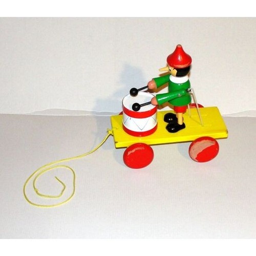 Pinocchio bois tirer - en,