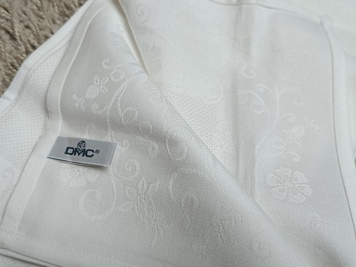 Dmc nappe broder 88x88 - nappe,