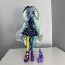 My Little Pony Equestria Girls G4 Trixie Lulamoon Doll Rainbow Rocks Deluxe
