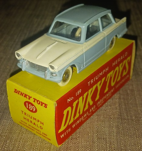 Dinky toys 189 - dinky, triumph