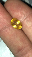 saphir jaune 3.05 carats