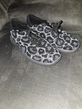 Giesswein Women Lepard Print Shoes Size 39 US 8