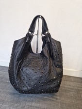 Sac GIVENCHY cuir noir clous