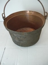 Ancien Chaudron En Cuivre Avec