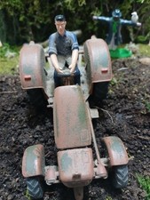 Petit Tracteur / Siku / Avec