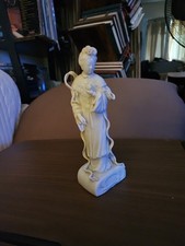 Figurine Courtisane Asie