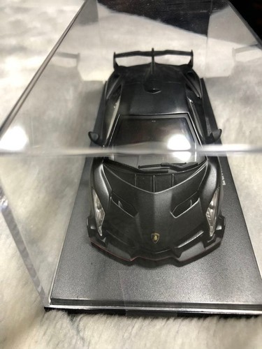 Lamborghini veneno kyosho - 1/43,