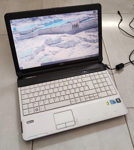 Portable fujitsu lifebook - portable,