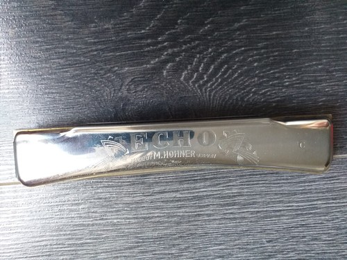 Magnifique harmonica vintage - magnifique,