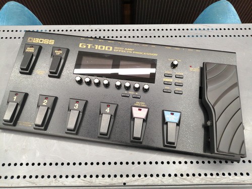 Boss 100 multi effect pedal - boss, gt-100