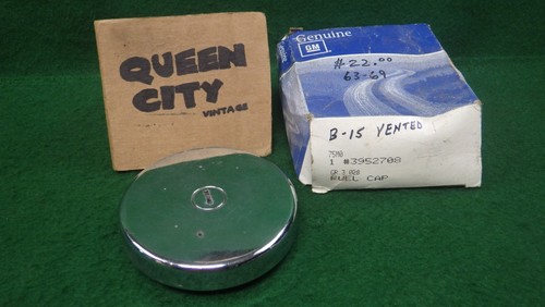 Locking vented accessory gas - vented,