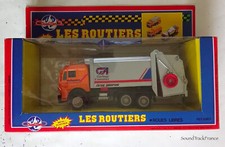 MERCEDES BENZ : CAMION