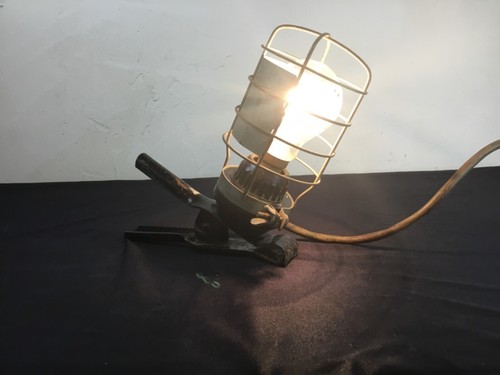 Workshop lamp radius - workshop, lamp,