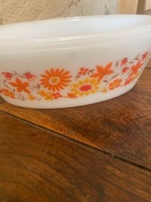 Cocotte ou plat de service