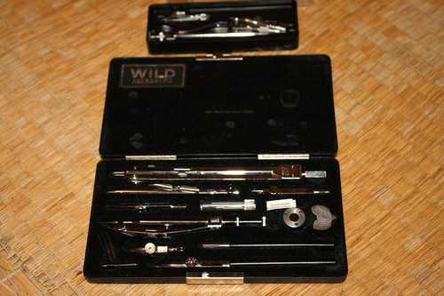 Lot coffret boite compas - boite,