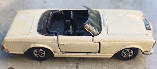 Voiture miniature lesney - voiture,