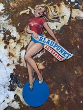 ANCIENNE PIN-UP Tôle
