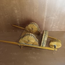 Brouette Décorative Fabriquée En Boîtes D'allumettes, Petite Charette Vintage