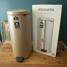 Brabantia NewIcon Pedal Bin 30L Trash Can Soft-Closure Kitchen Gold Lid Has Dent