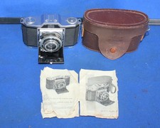 ZEISS ICON IKONTA  W/ COMPUR-RAPID SCHNEIDER KREUZNACH XENAR 2.8/45