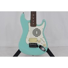 Guitare électrique FENDER JAPAN ST-CHAMP-01