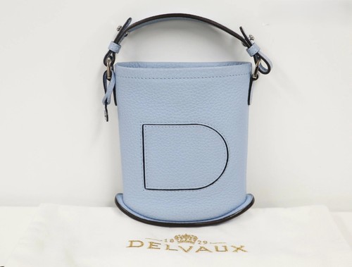 Delvaux pin toy taurillon - delvaux,
