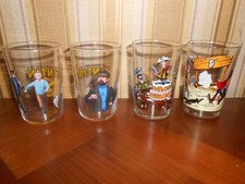 4 verres tintin  et Lucky Luke