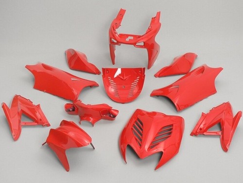 Piece red fairing - 11, body