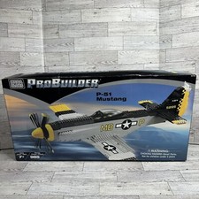 Mega Bloks Pro Builder Series 9772 P-51 Mustang Plane Building Set 2001 BOX WEAR