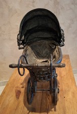 Ancien landau poupée