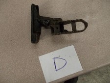 Platine repose pied avant