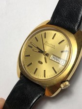montre bulova accutron