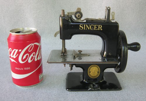 Ancienne machine coudre - machine,