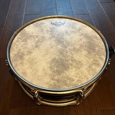Tama Rockstar Caisse Claire Utilisée Tête Fiberskyn Son Chaleureux Naturel