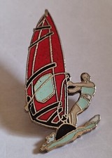Pin's Démons & Merveilles, planche à voile, wind surf