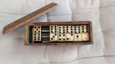 Ancien jeu de dominos en os et