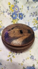 Boîte ronde en bois vintage