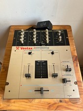 Tables de mix DJ vestax