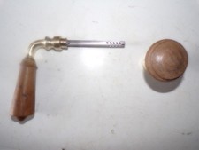 Poignées de porte anciennes