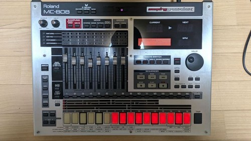 Roland 808 groovebox - roland,