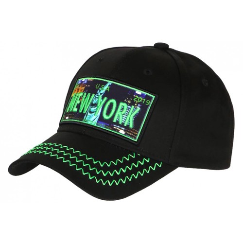 Casquette verte noire - verte, et